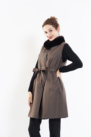 レッキスリバーシブルベスト　ブラウン